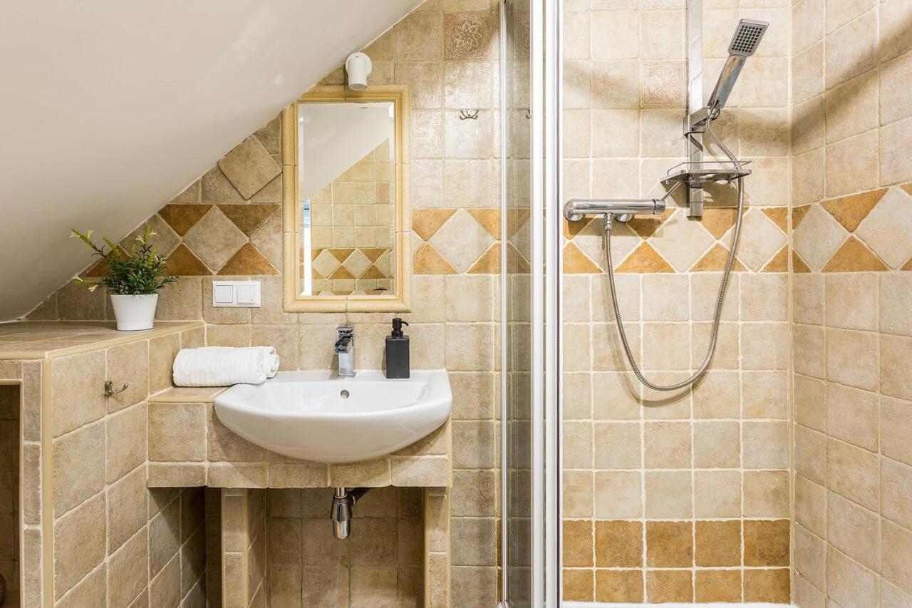 קרקוב Tarlowska Apartment מראה חיצוני תמונה